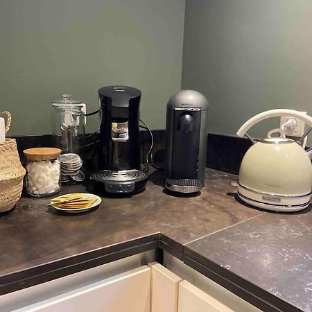 Maison Climatisee Avec Stationnement Et Wifi Bram エクステリア 写真