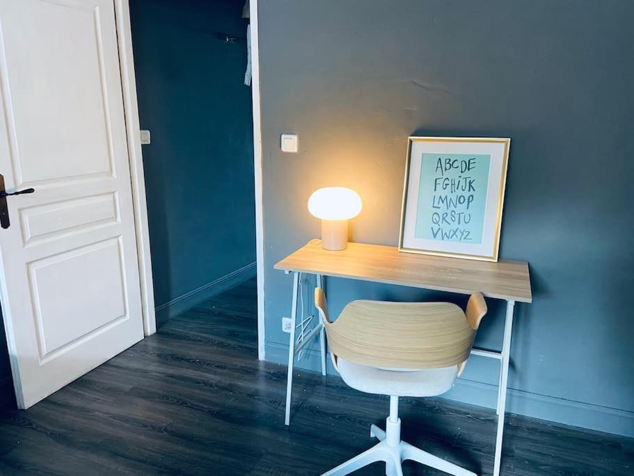 Maison Climatisee Avec Stationnement Et Wifi Bram エクステリア 写真